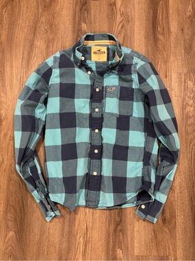 Hollister Men's Aqua & Navy Plaid Button-Down Shirt